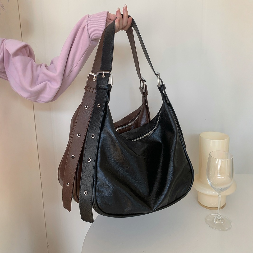 Chic Slouchy Hobo Shoulder Bag - Adjustable Strap