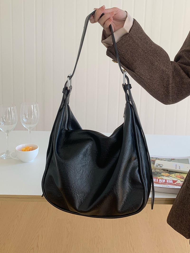 Chic Slouchy Hobo Shoulder Bag - Adjustable Strap