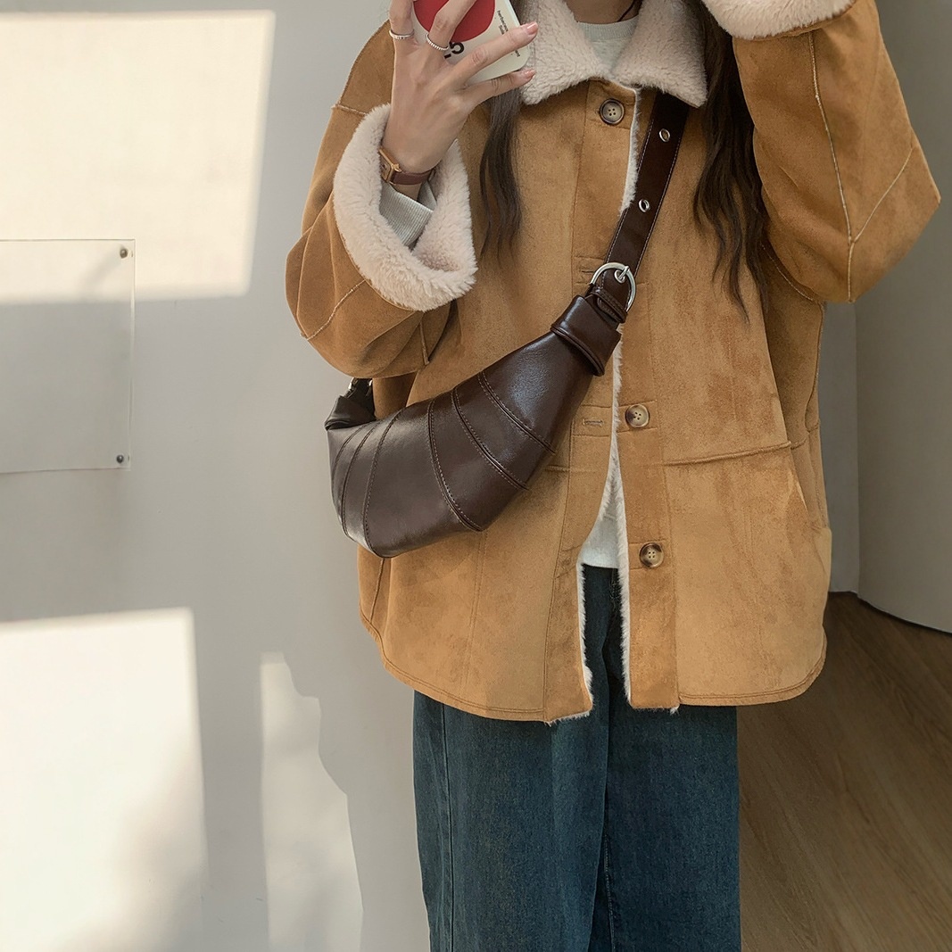 Chic Croissant Shoulder Bag - Vegan Leather Hobo