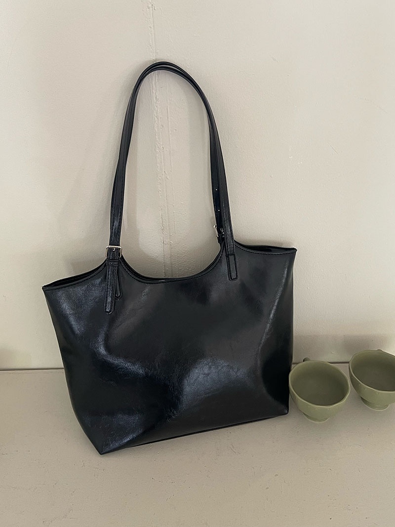 Chic Everyday Faux Leather Shoulder Tote Bag