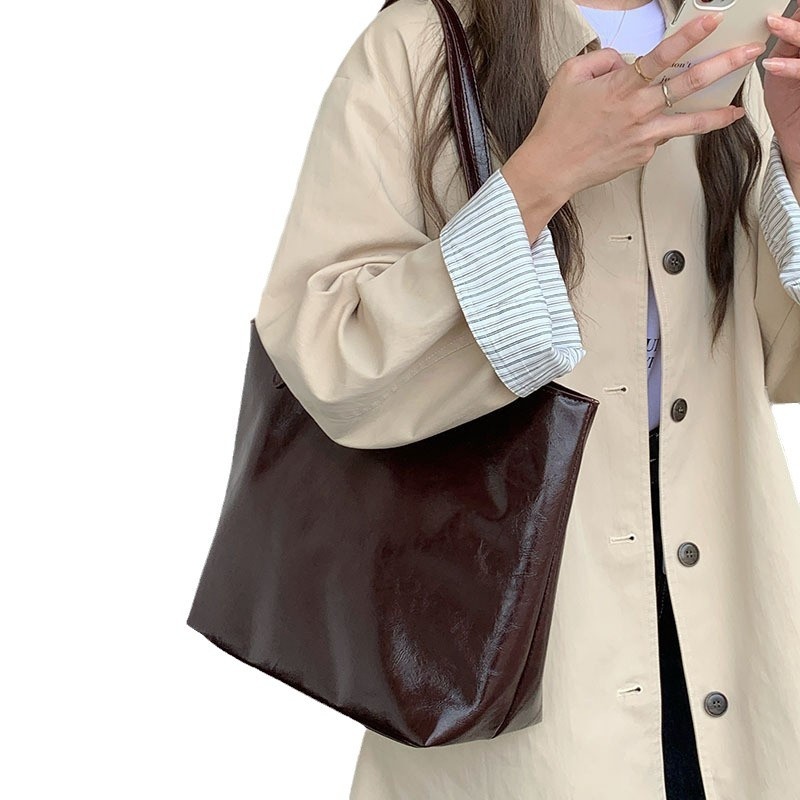 Chic Everyday Faux Leather Shoulder Tote Bag