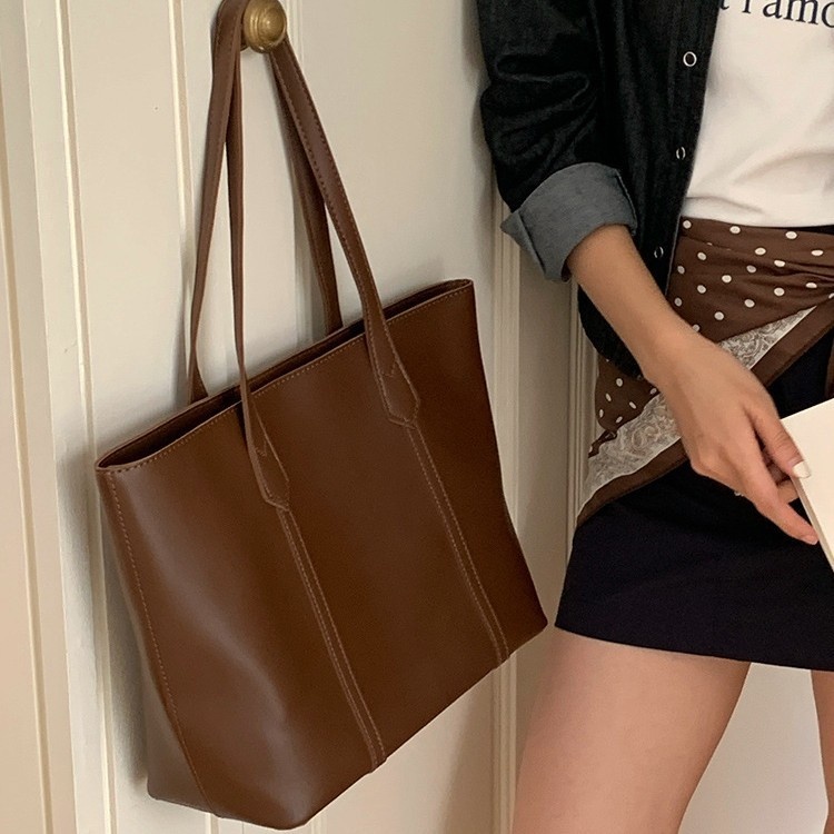 Elegant Faux Leather Tote Bag for Women - Everyday Carryall