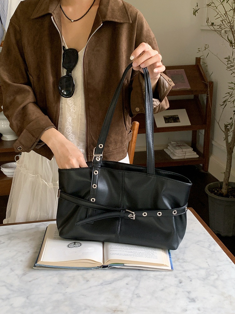 Chic Buckle Detail Shoulder Bag - Faux Leather Tote