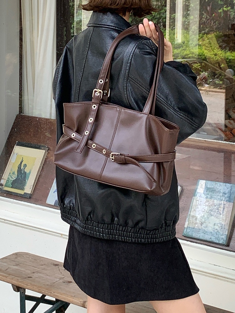 Chic Buckle Detail Shoulder Bag - Faux Leather Tote