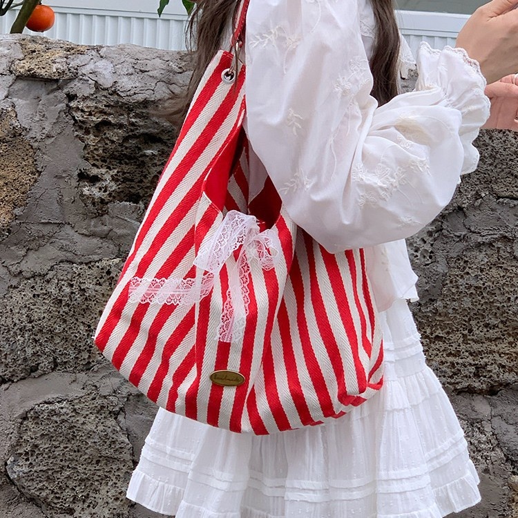 Chic Canvas Hobo Bag with Lace Bow - Everyday Tote