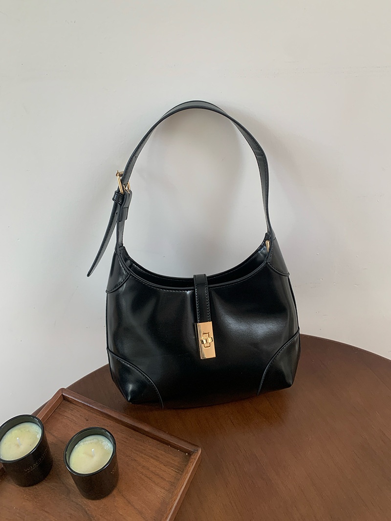 Chic Black Hobo Shoulder Bag with Vintage Gold Buckle