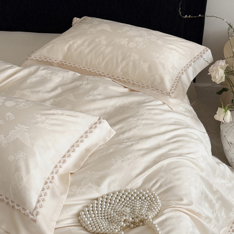 Luxury Floral Jacquard 4-Piece Bedding Set with Scalloped Trim