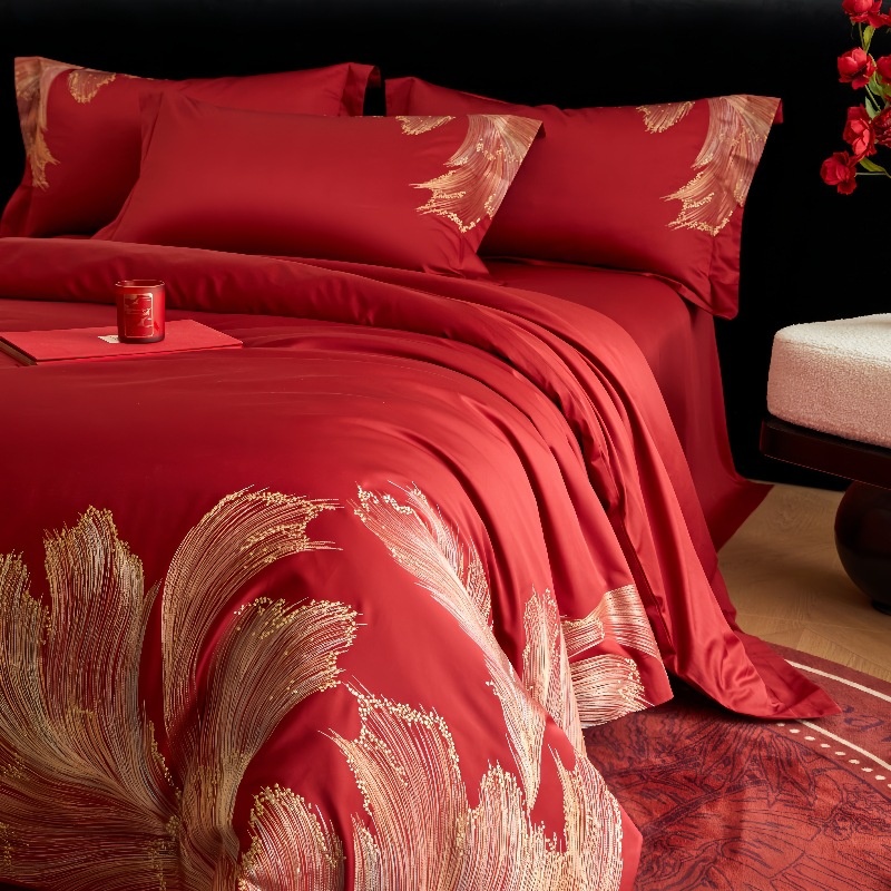 Luxury Embroidered Cotton 4-Piece Bedding Set - Elegant Floral Duvet Cover
