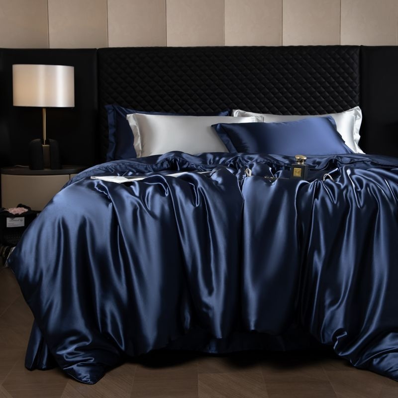 Luxury Mulberry Silk 4-Piece Bedding Set - Premium Soft Satin Duvet Cover