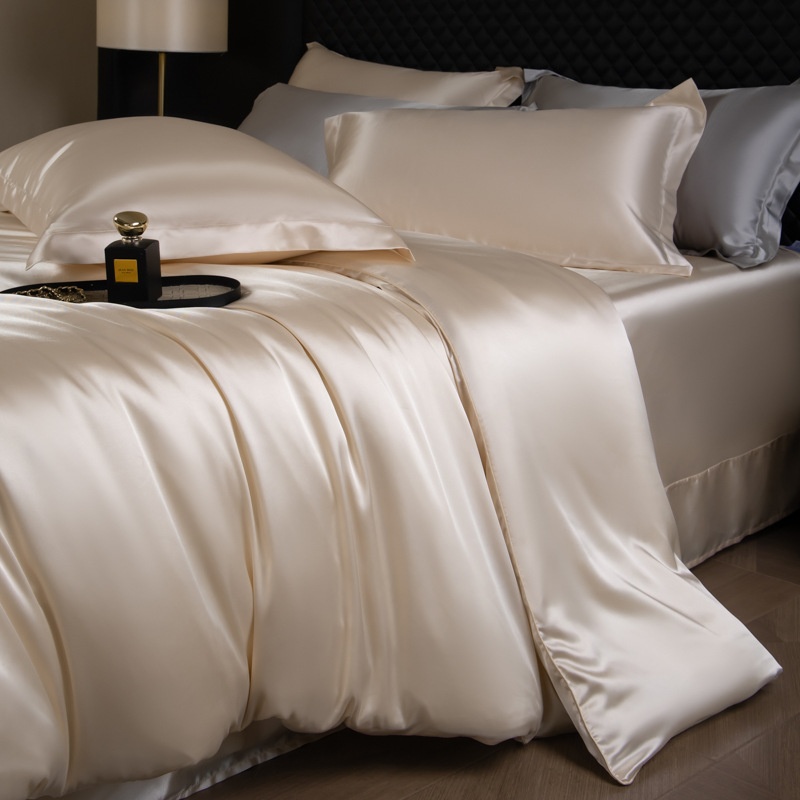 Luxury Mulberry Silk 3-Piece Bedding - Premium Soft Satin Duvet Cover & Pillowcase Set