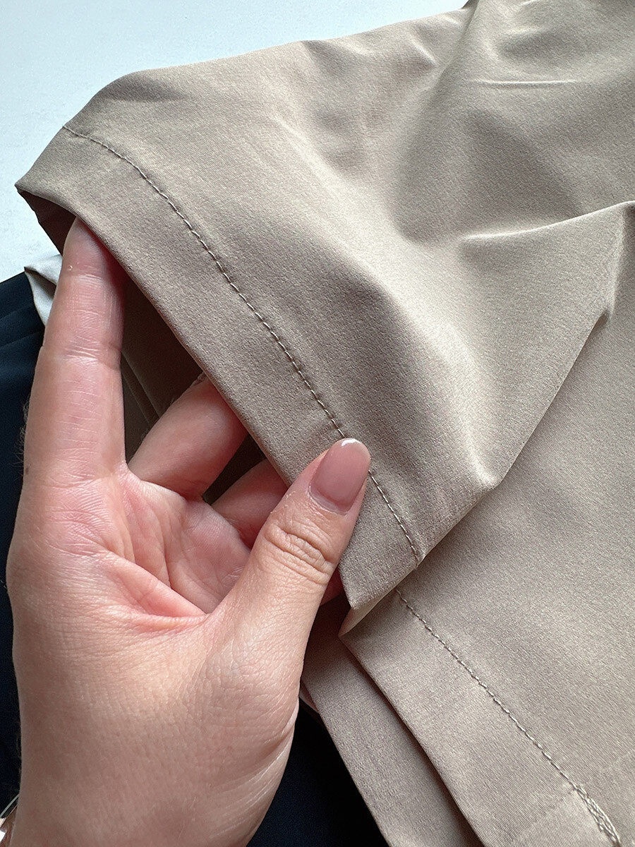 Pantaloncini sportivi da uomo in tessuto Teflon ad asciugatura rapida con tasche con cerniera.
