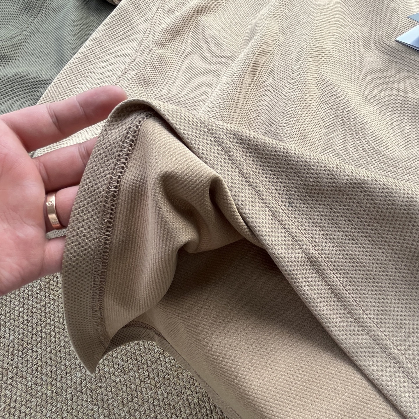 T-shirt tattica da uomo ad asciugatura rapida con tasche sulle maniche (vestibilità slim)