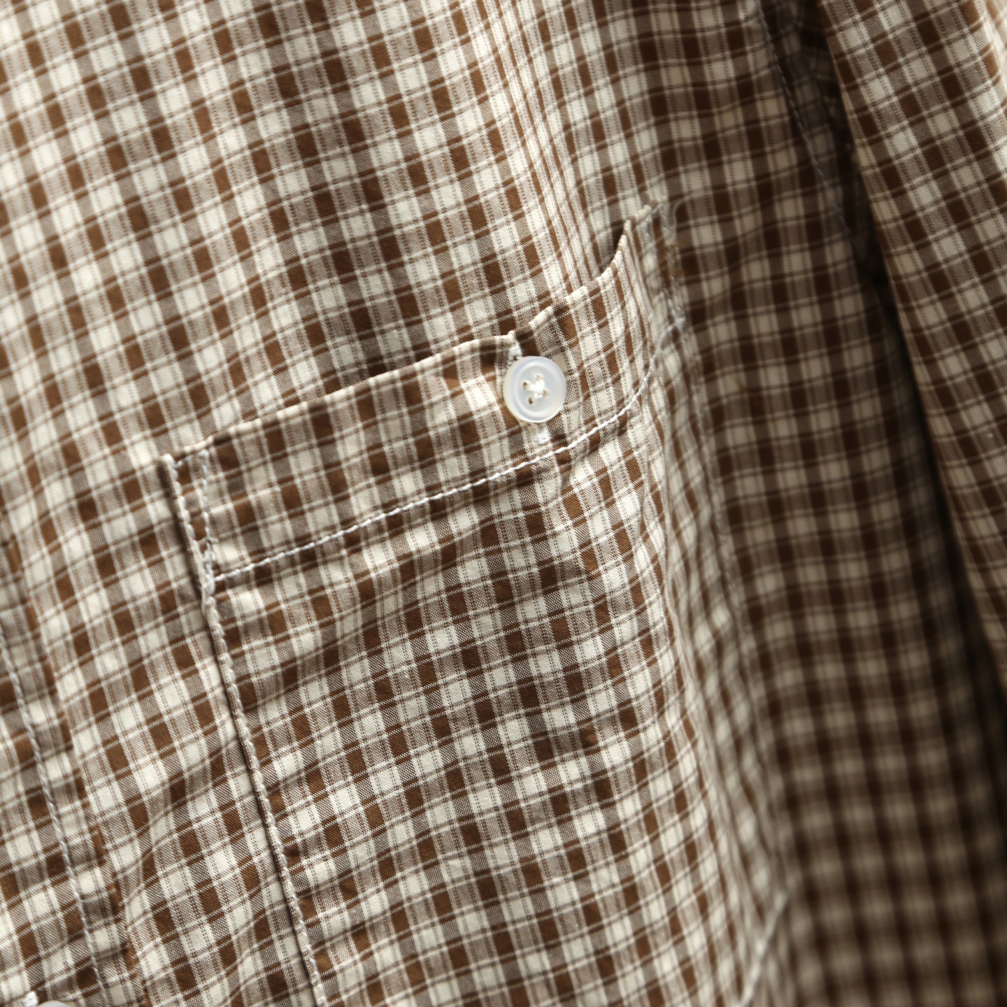 Camicia da uomo classica a quadri a maniche lunghe con bottoni