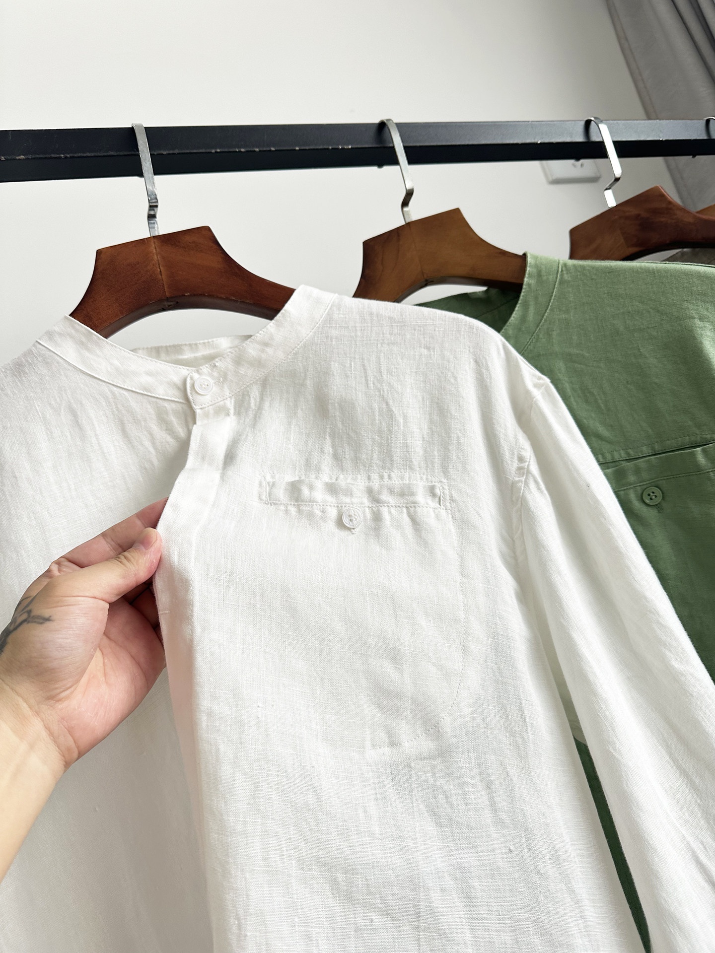 Camicia da uomo a maniche a 3/4 con colletto alla coreana, 100% lino