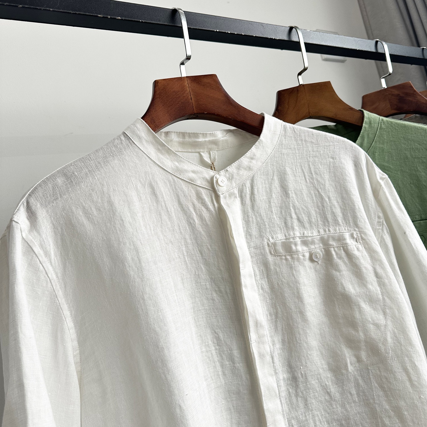Camicia da uomo a maniche a 3/4 con colletto alla coreana, 100% lino