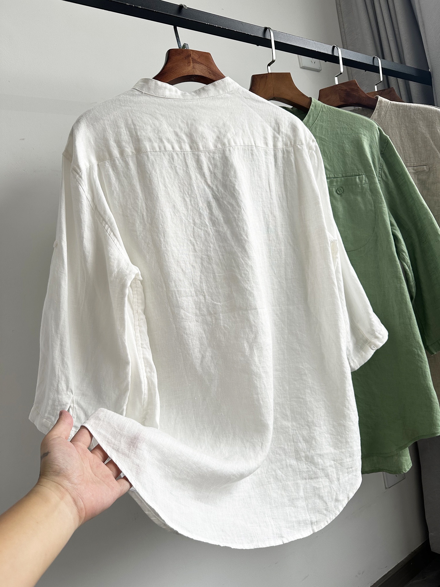 Camicia da uomo a maniche a 3/4 con colletto alla coreana, 100% lino