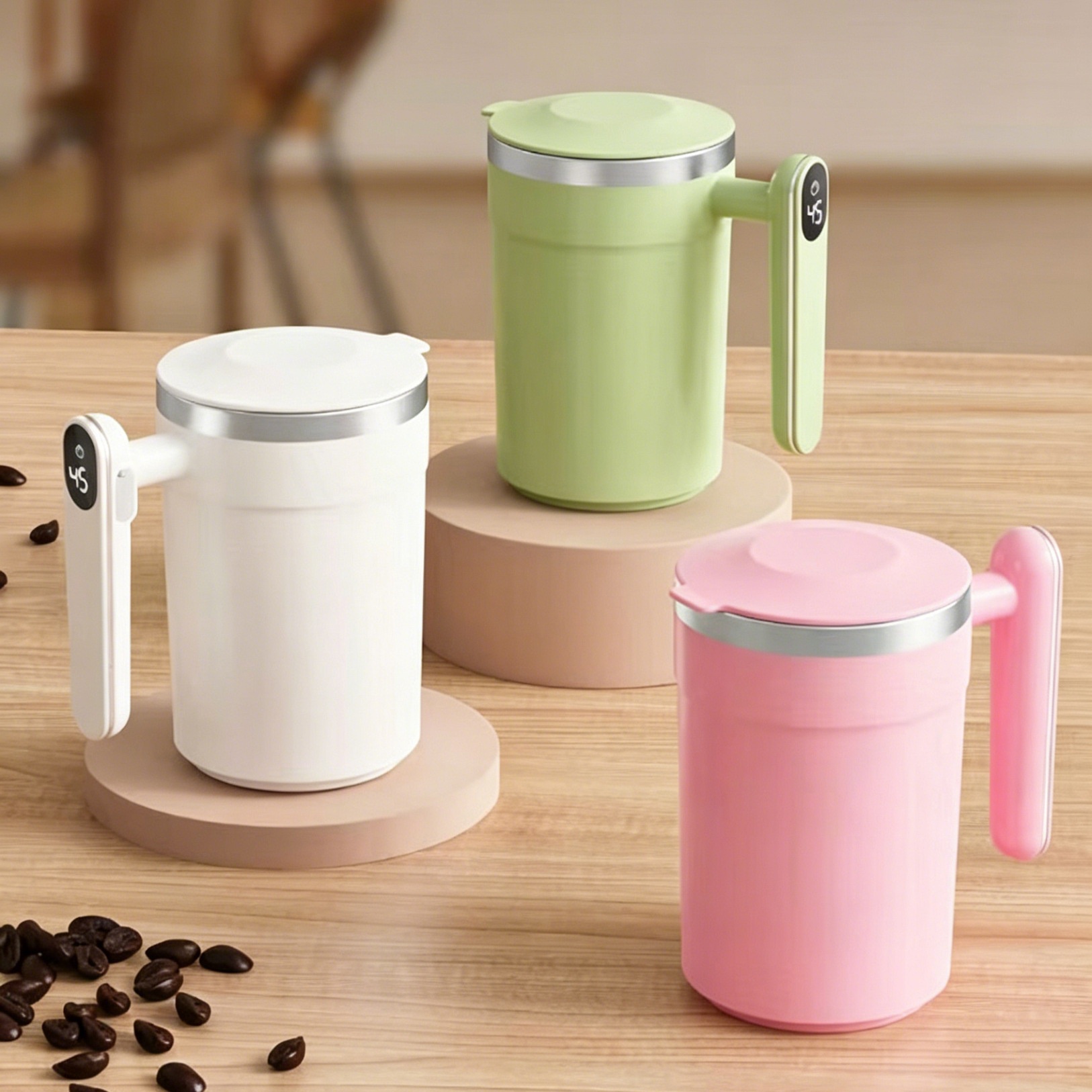 Intelligenter 400-ml-Kaffeebecher mit Selbstumrührfunktion, gut lesbarer Temperaturanzeige, magnetischem Rotor, Edelstahl 304, 300-mAh-Akku (USB-C-Ladefunktion)