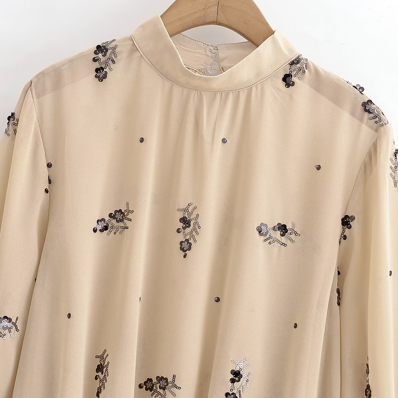 Damesblouse met bloemenprint en pailletten, elegante top met opstaande kraag KUN-00045