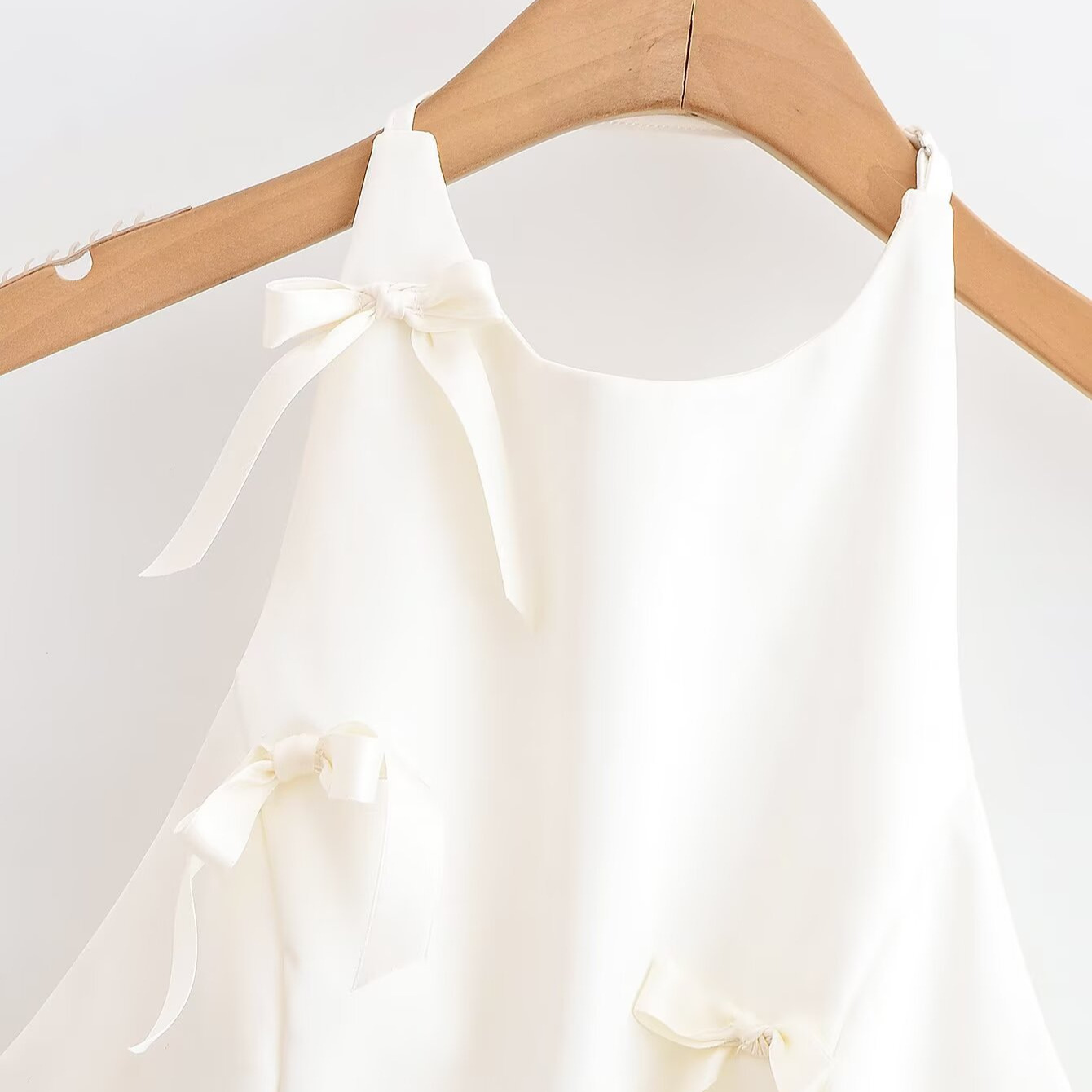 Women's Blouse Bow Tie Top Stylish European American Style KUN-00128