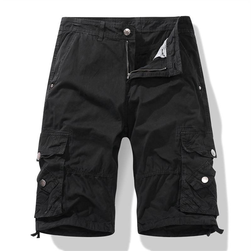 Pantalones cortos cargo casuales para hombre con múltiples bolsillos, ideales para actividades al aire libre.