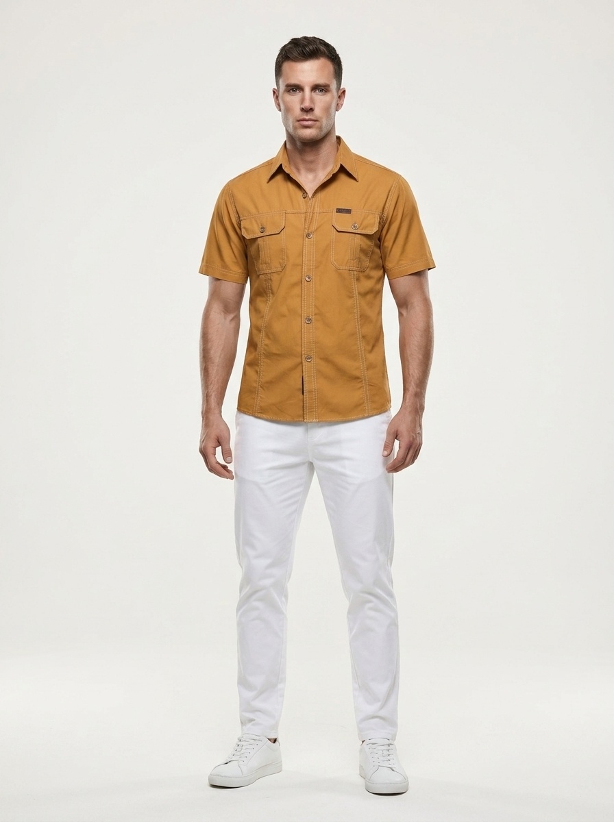 Camisa táctica informal de manga corta con botones para hombre, ideal para actividades al aire libre.