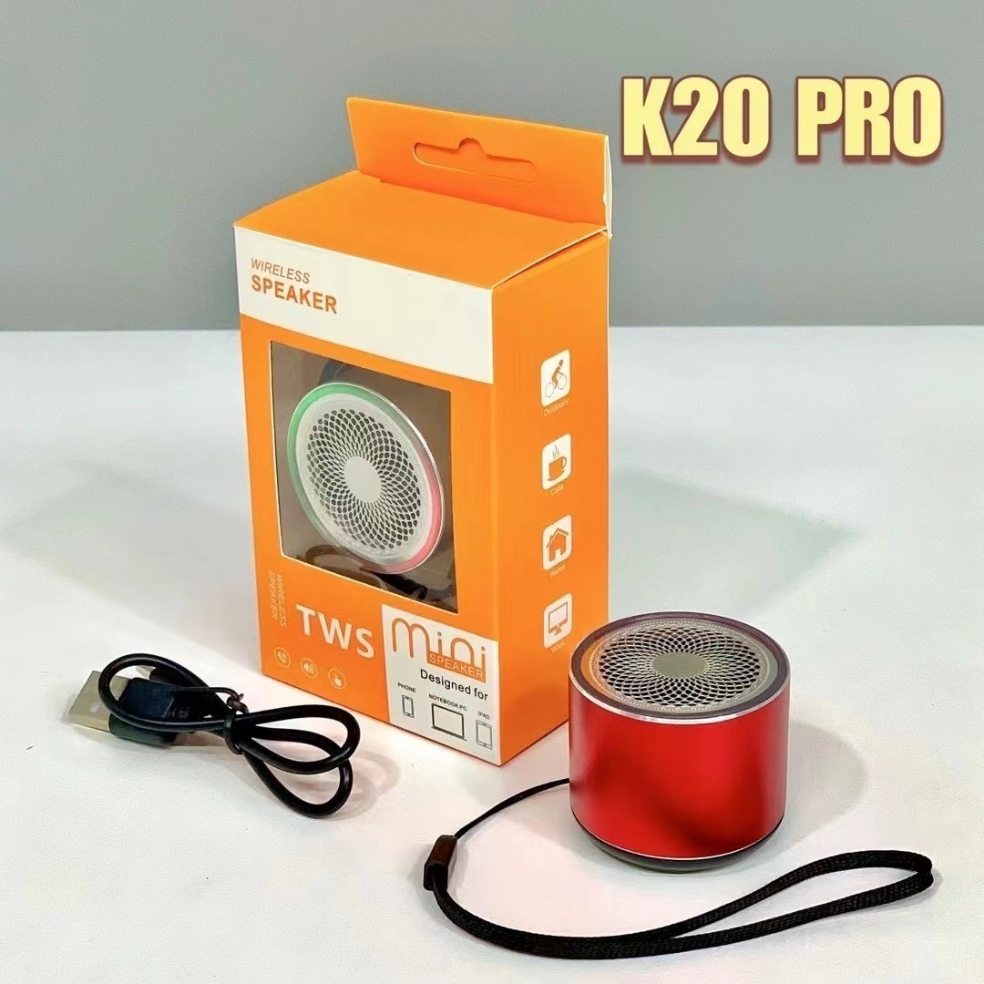 Mini altavoz Bluetooth inalámbrico con iluminación RGB dinámica, emparejamiento True Wireless Stereo (TWS), llamadas manos libres y diseño compacto y portátil.