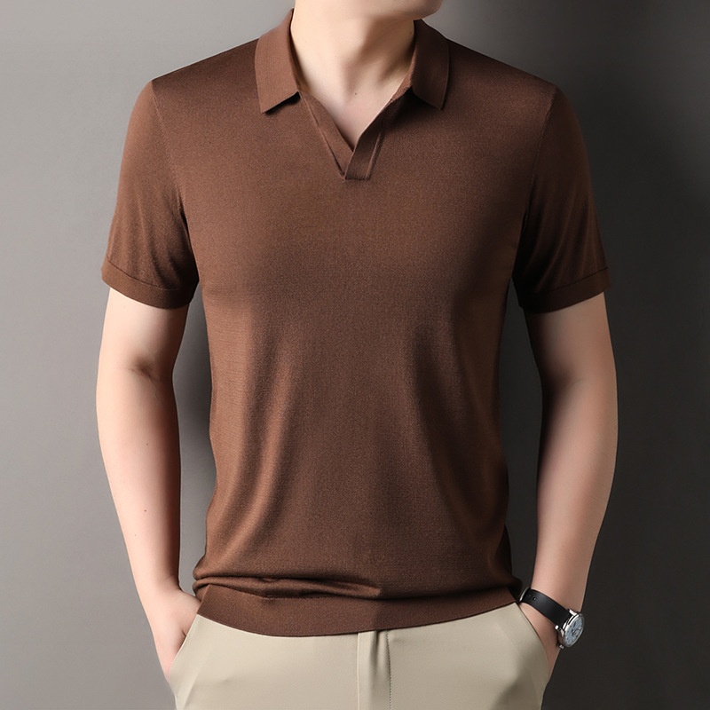Men's Knitted Polo Shirt - Short Sleeve V-Neck