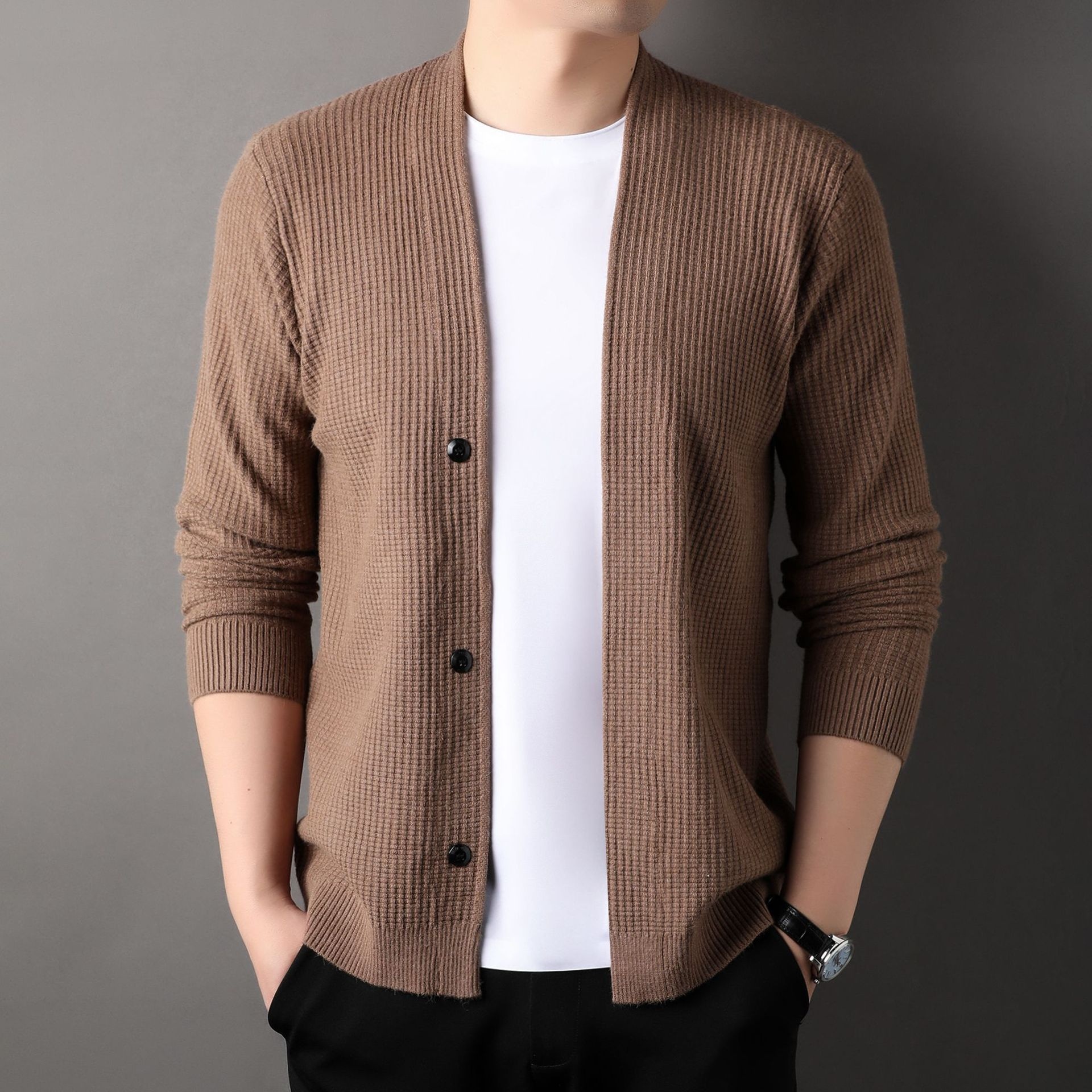 Men's Comfortable Fashion Knit Cardigan/ Sweater