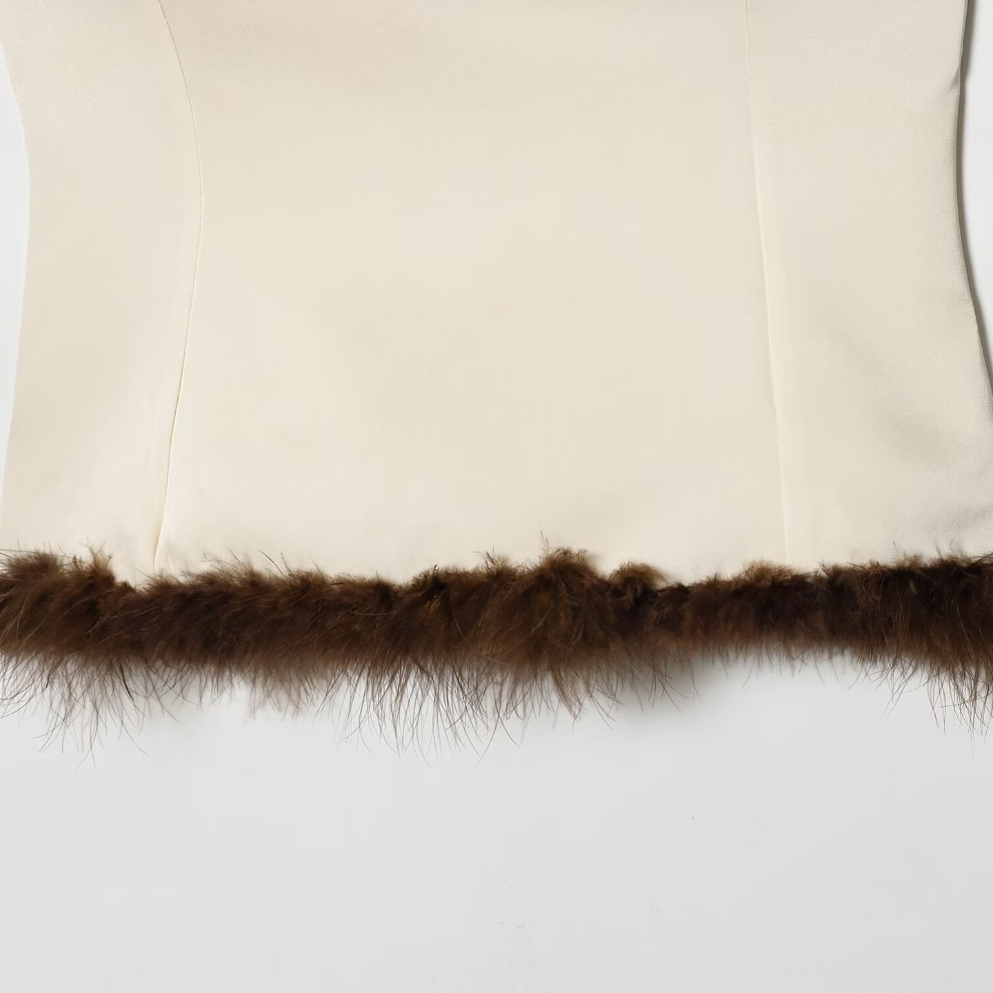 Feather Bandeau Top - Chic & Versatile KUN-00023