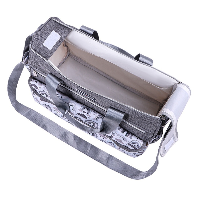 Conjunto de bolso cambiador para bebé con estampado de arcoíris, bolso de viaje multifuncional con cambiador portátil, estuche calientabiberones y bolsillo multiusos.