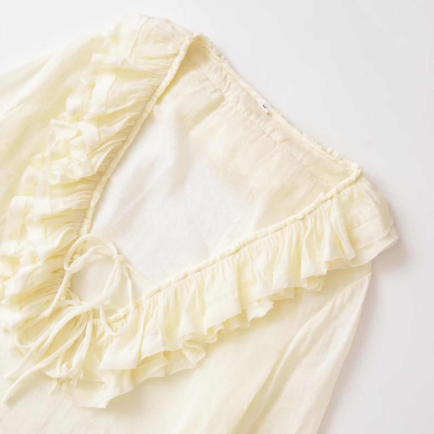 Top à col en V superposé pour femme - Style européen élégant KUN-00066