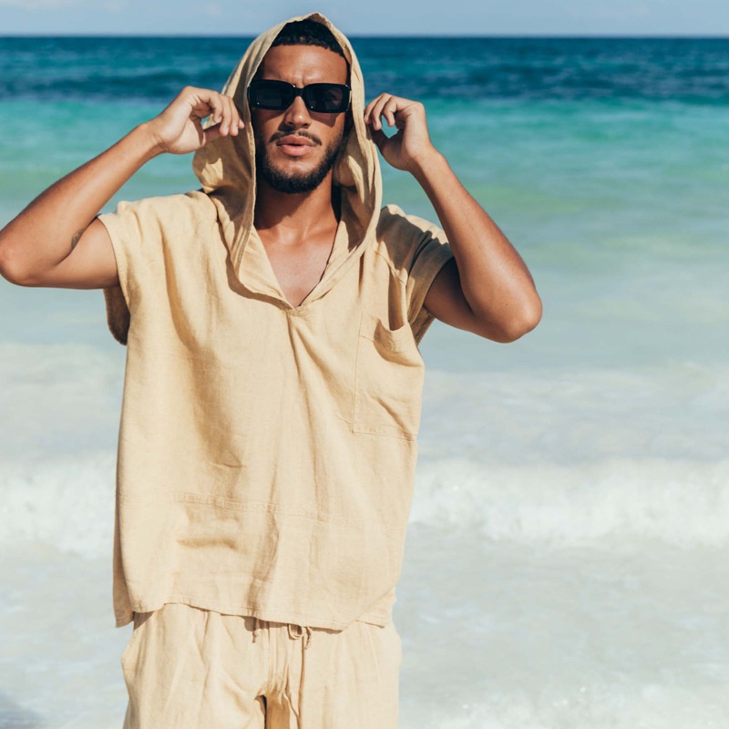 Hooded Cotton Blend Summer Sports Set with Short-Sleeve T-Shirt and Shorts for Casual Training