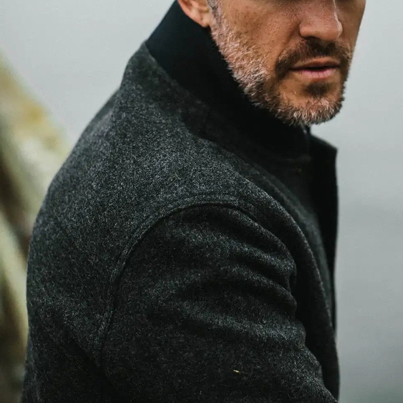 Loose Fit Solid Color Casual Winter Jacket for Menswear