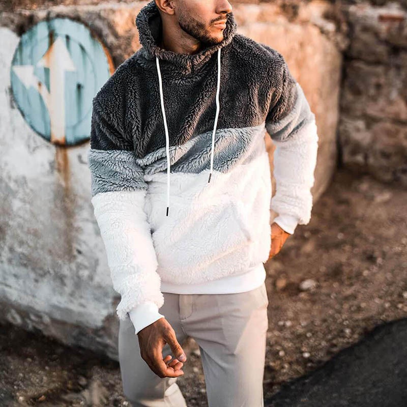 Pluche, pluizige fleece hoodie met losse pasvorm voor de herfst, geschikt voor mannen.