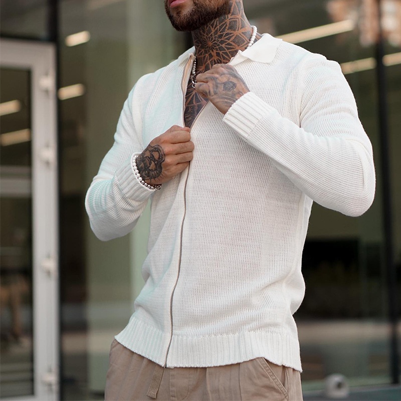 Ademende, loszittende herentrui van wolmix voor casual winterkleding.