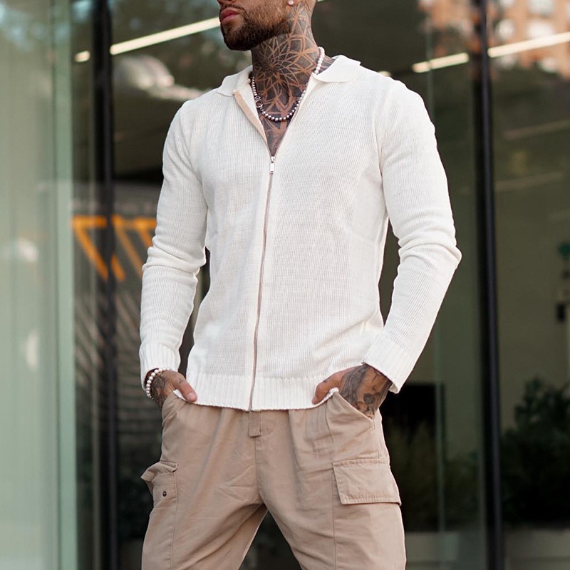 Ademende, loszittende herentrui van wolmix voor casual winterkleding.