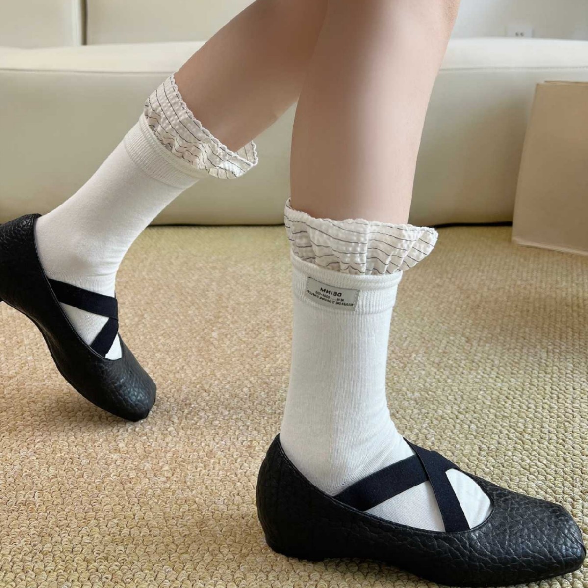 Ruffle Trim Crew Socks with Check Accent Cuff