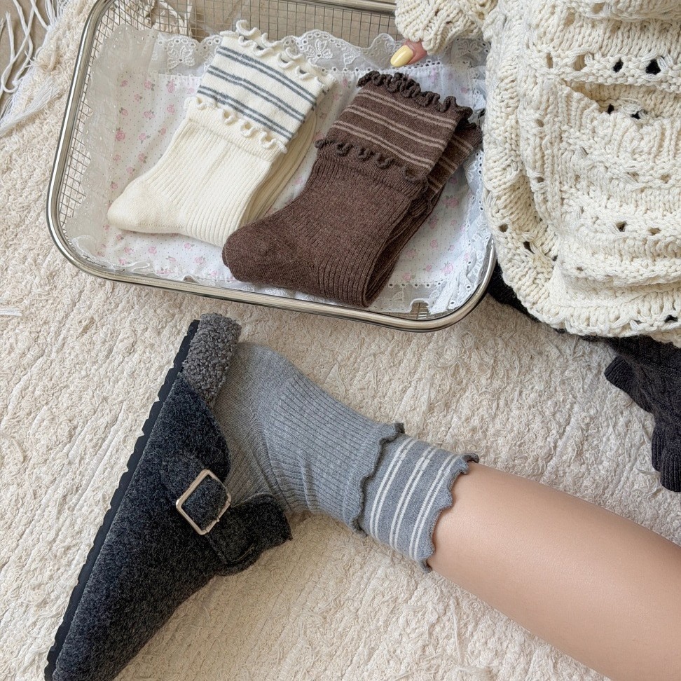 Women's Ruffle Cuff Ribbed Crew Socks with Stripes
