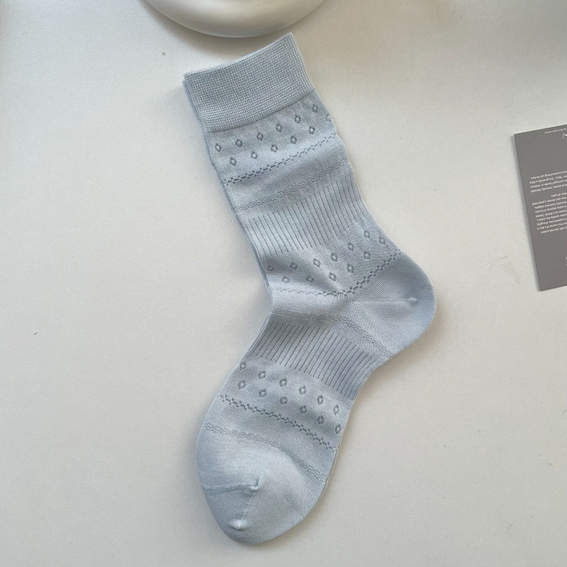 Women's Pointelle Knit Crew Socks