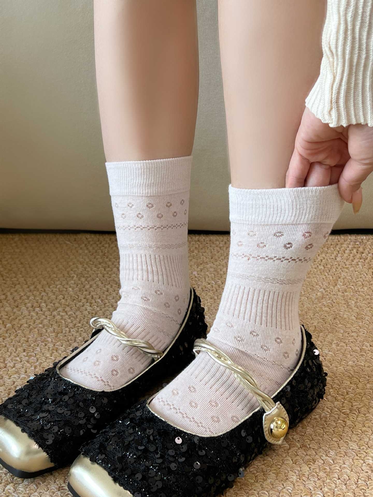 Women's Pointelle Knit Crew Socks