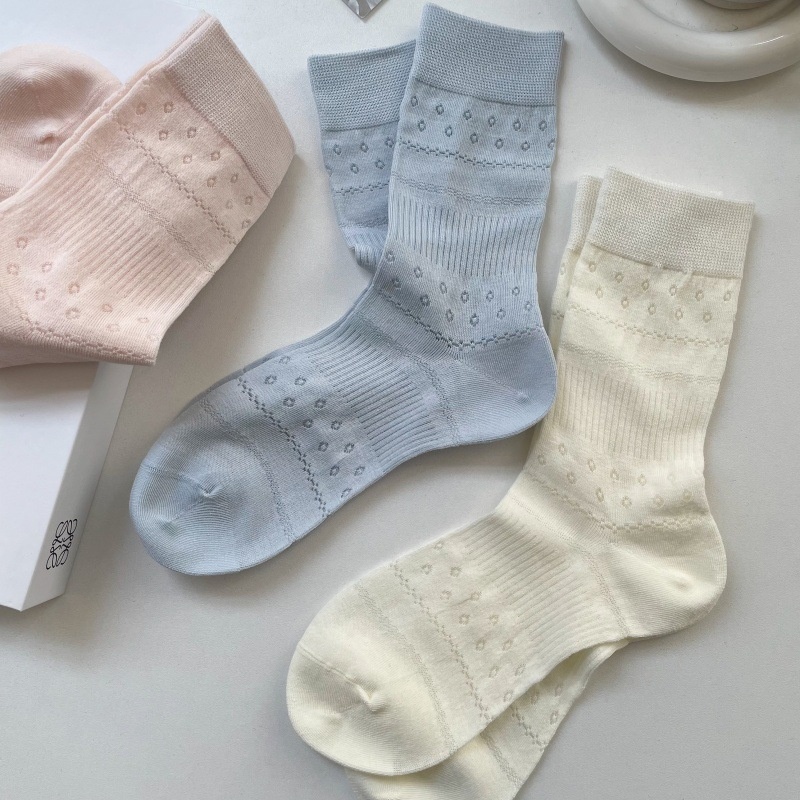 Women's Pointelle Knit Crew Socks