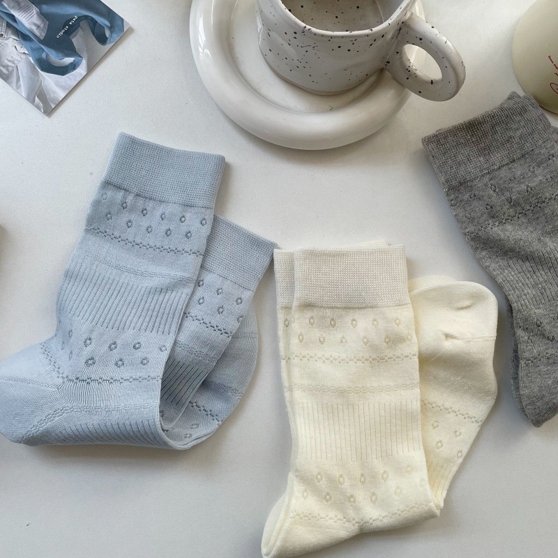 Women's Pointelle Knit Crew Socks