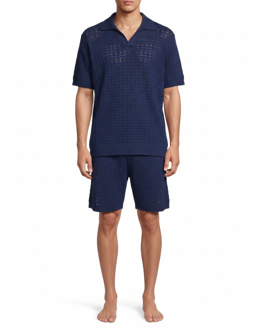 Losvallende, ademende polo en short set voor heren, perfect voor een casual zomerlook.