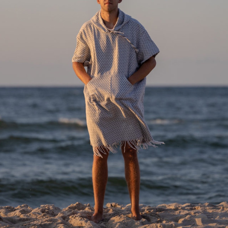 Hooded Casual Beach Cape with Pockets for Men's Spring Wear
