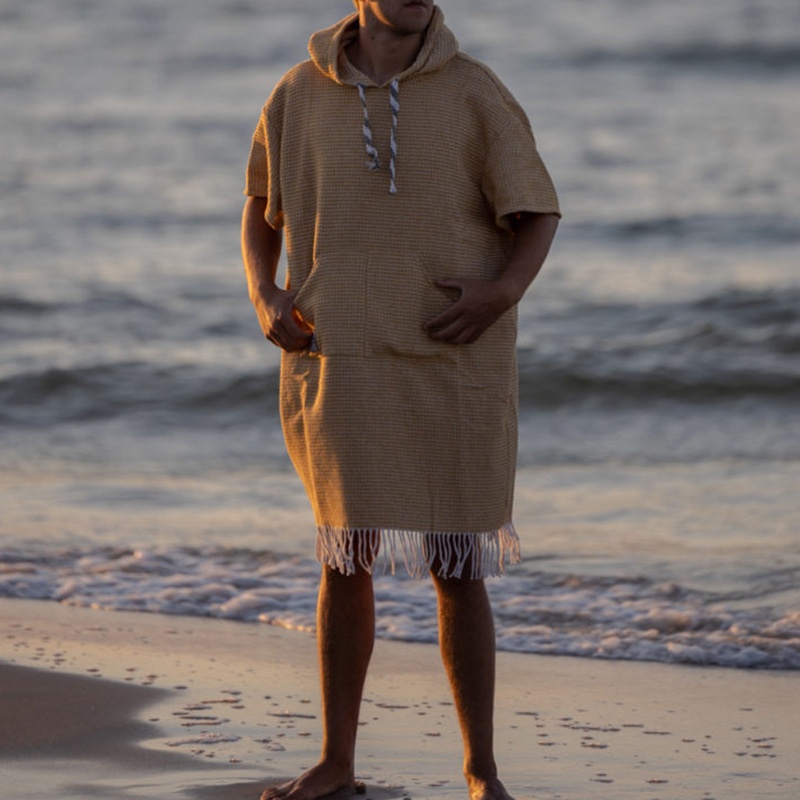 Hooded Casual Beach Cape with Pockets for Men's Spring Wear
