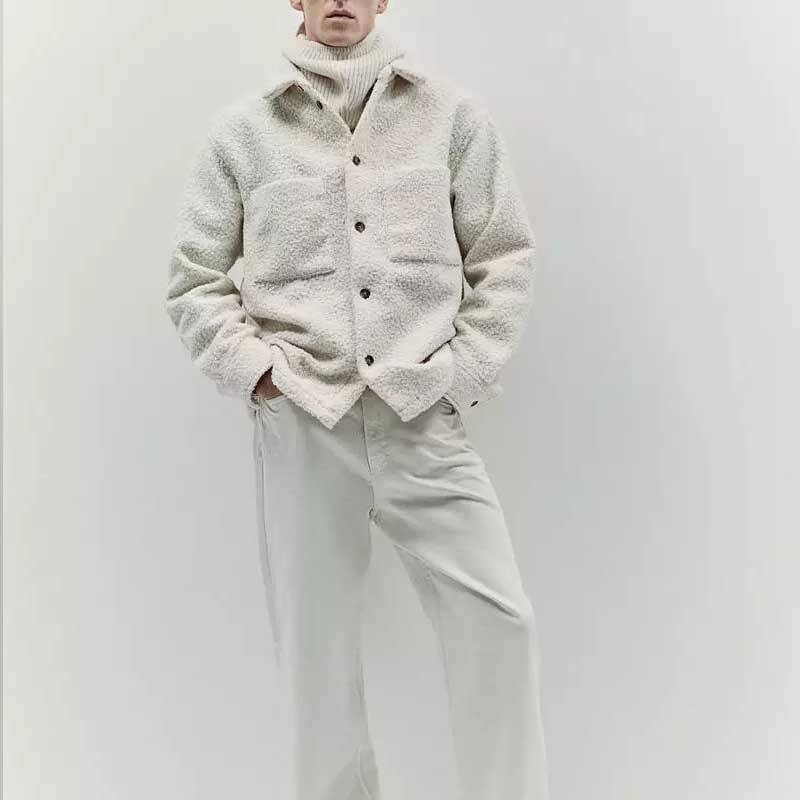 Cappotto invernale casual da uomo in lana d'agnello con risvolto, per calore e comfort.