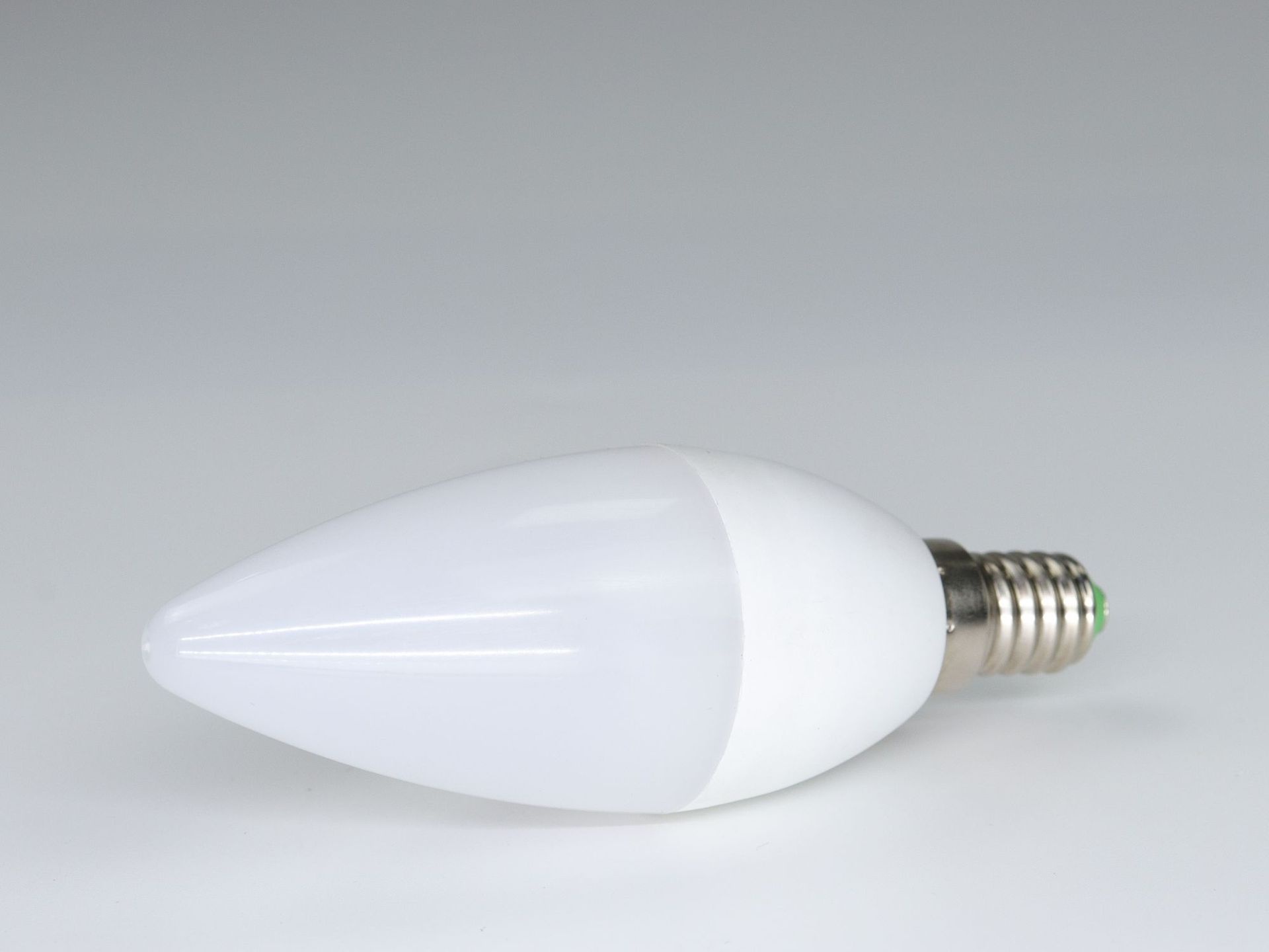 Smart WiFi RGBW LED Candelabra Bulb Alexa and Google Home